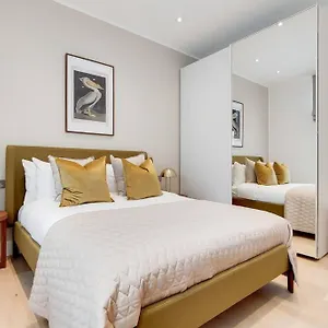 11 Borough - Bright & Spacious 2-bed Near Bridge , London United Kingdom