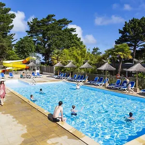 Domaine Residentiel De Plein Air Le Port De La Chaine Camping